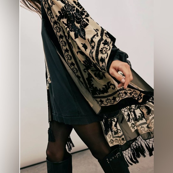 Free People Nightbird Burnout Kimono In Black Combo OS - Picture 3 of 12